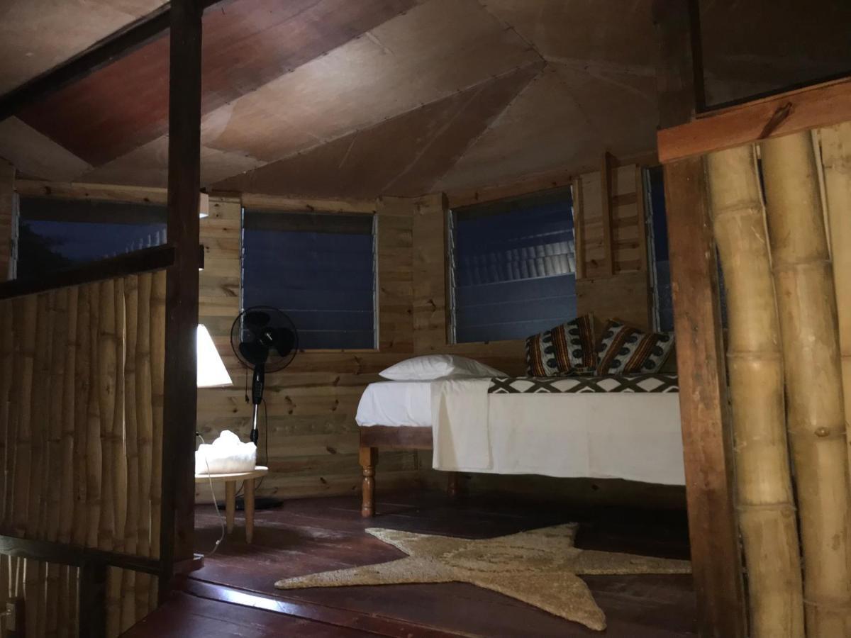 Moringa Ingadi Villa Treasure Beach Kültér fotó